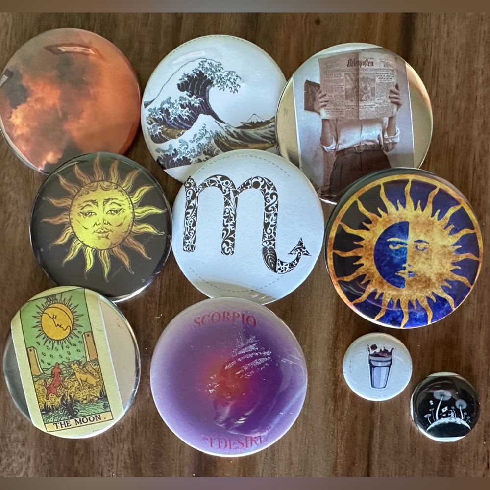 SCORPIO PINS 10 pins 8 big 3 small Astrology  scorpion Oct 23-Nov 21 BIRTHDAY